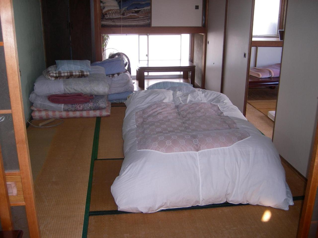 House Of The Rising Sun Hotel Takatsuki Buitenkant foto
